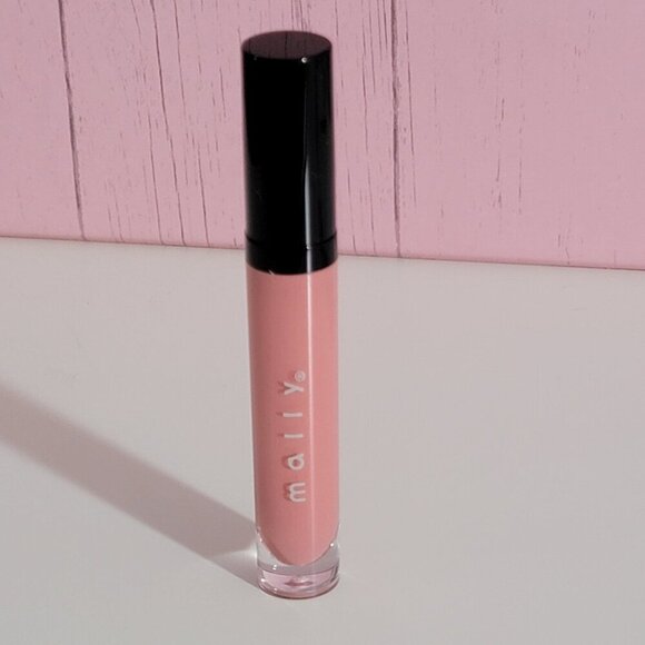 Mally Beauty Kiss Me Lip Gloss In Shade Pinky Pout - Picture 2 of 8